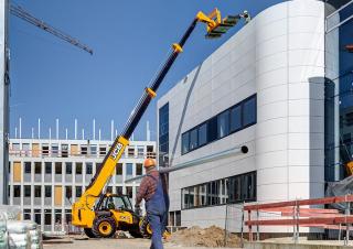 Телескопічні навантажувачі JCB 510-55TC