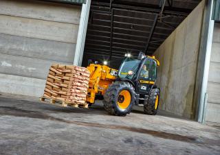 Дворовий навантажувач JCB 532-60 AGRI