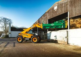 Дворовий навантажувач JCB 532-60 AGRI