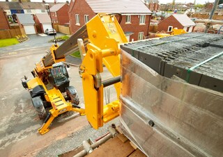 Телескопічні навантажувачі JCB 533-105