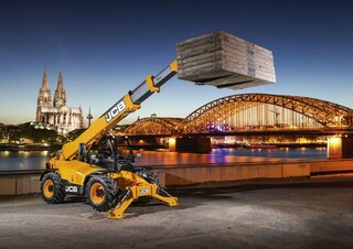 Телескопічні навантажувачі JCB 533-105