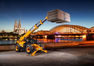 Телескопічні навантажувачі JCB 540-140