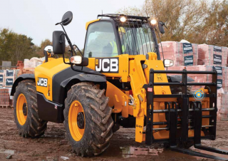 Телескопічні навантажувачі JCB 541-70
