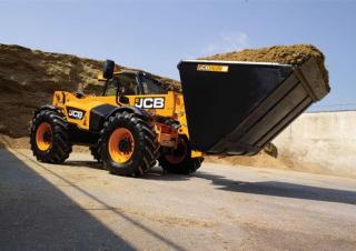 Дворовий навантажувач JCB 560-80 AGRI