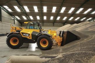 Телескопічні навантажувачі JCB 560-80