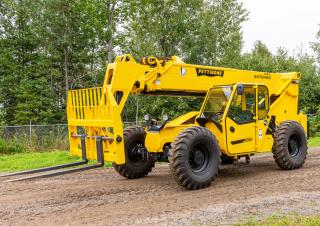 Телескопічні навантажувачі Pettibone Extendo 1544X