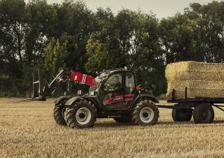 Телескопічні навантажувачі Case IH Farmlift 737
