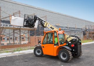 Телескопічні навантажувачі JLG G5-18A 