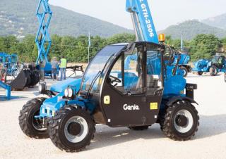Телескопічні навантажувачі Genie GTH-2506