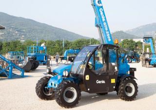 Телескопічні навантажувачі Genie GTH-2506