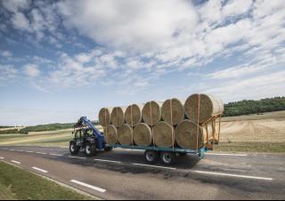 Телескопічні навантажувачі New Holland LM 7.42 Elite
