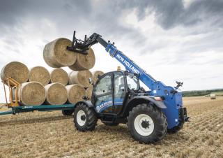 Телескопічні навантажувачі New Holland LM 7.42 Elite