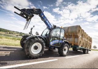 Телескопічні навантажувачі New Holland LM 7.42 Elite