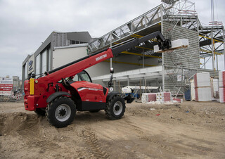 Телескопічні навантажувачі Manitou MT 1135 HA EASY Comfort