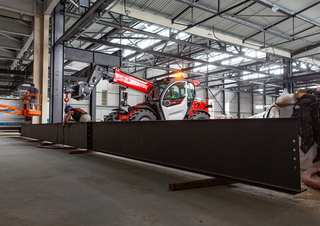 Телескопічні навантажувачі Manitou MT 1335-100 D Standard