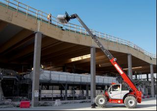 Телескопічні навантажувачі Manitou MT 1335 Comfort