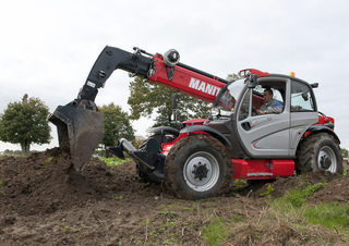 Телескопічні навантажувачі Manitou MT 1335 Comfort