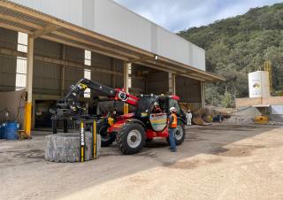 Телескопічні навантажувачі Manitou MT-X 733 Mining