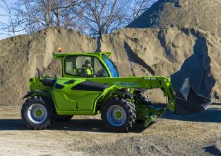 Телескопічні навантажувачі Merlo P 35.11 TT