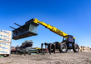 Телескопічні навантажувачі Gehl RS10-55