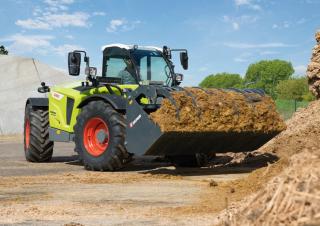 Телескопічні навантажувачі Claas Scorpion 746