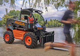 Телескопічні навантажувачі Ausa T 164 E X4