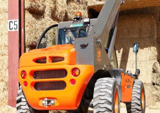 Телескопічні навантажувачі Ausa T 235 H