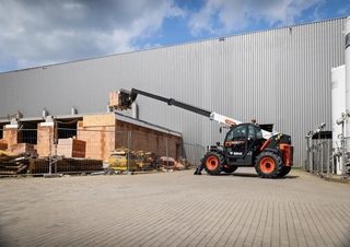 Телескопічні навантажувачі Bobcat T36.120SL 100 V