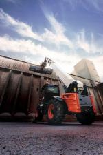 Телескопічні навантажувачі Bobcat T40180 IIIB
