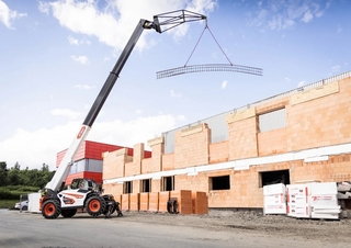 Телескопічні навантажувачі Bobcat T41.140SLP 100 V