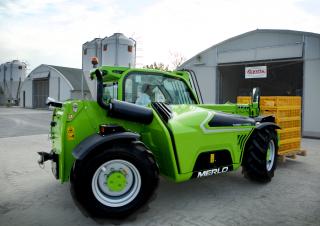 Телескопічні навантажувачі Merlo TF 33.7-115