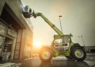 Телескопічні навантажувачі Merlo TF 33.9-115