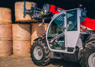 Телескопічні навантажувачі Massey Ferguson TH.8043 H
