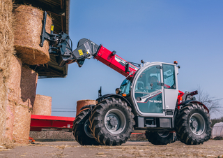 Телескопічні навантажувачі Massey Ferguson TH.8043 H