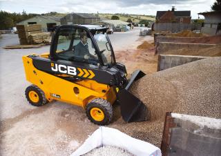 Телескопічні навантажувачі JCB TLT35D
