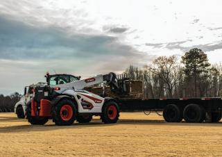 Телескопічні навантажувачі Bobcat VersaHANDLER V923