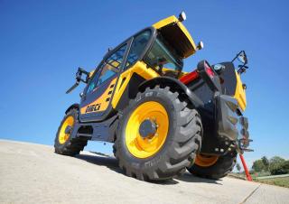 Телескопічні навантажувачі Dieci Zeus 33.11
