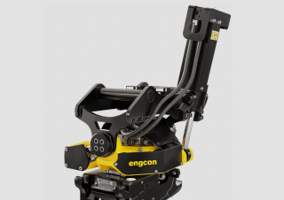 Навісне обладнання Тільтротатори engcon EC204