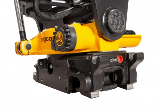 Навісне обладнання Тільтротатори engcon EC233