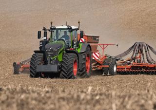 Трактори 4WD Fendt 1038 Vario PowerPlus