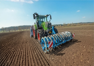 Трактори 4WD Fendt 311 Vario Profi+