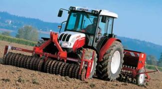 Трактори 4WD Steyr 4065 Kompakt Basis