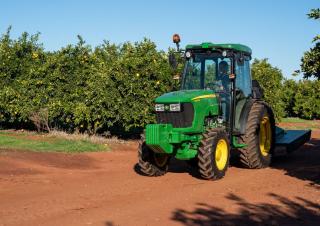 Трактори 4WD John Deere 5076EN