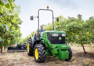 Трактори 4WD John Deere 5090GL