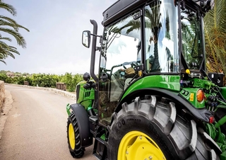 Трактори 4WD John Deere 5090GN