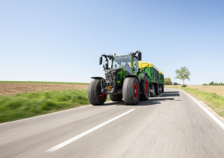 Трактори 4WD Fendt 515 Vario Power 