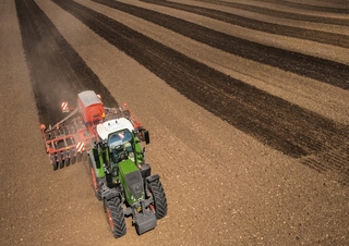 Трактори 4WD Fendt 714 Vario Power 