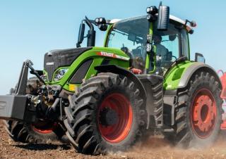 Трактори 4WD Fendt 724 Vario Power+ 