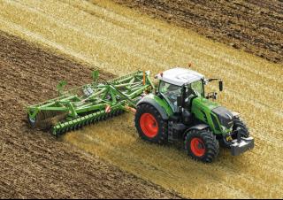 Трактори 4WD Fendt 822 Vario Profi