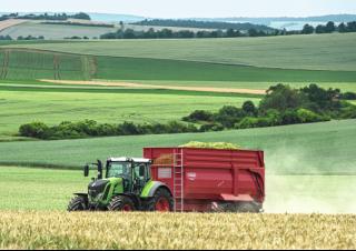 Трактори 4WD Fendt 822 Vario Profi
